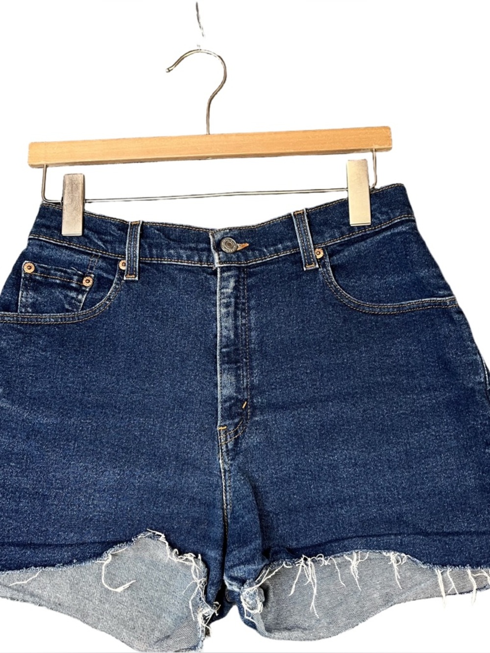 Vintage Levi’s 550 High Rise Jean Shorts Dark Wash 28 W 3” L inseam Minimalist